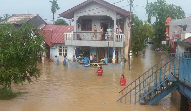 Batam Kebanjiran, Seribu Rumah Terendam  Tagar