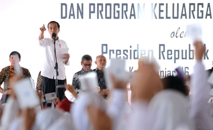 Presiden Jokowi Minta Kandidat Kepala Daerah Jangan Saling 