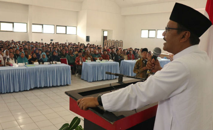 Cagub Ini Targetkan Jatim Produsen Susu Sapi Terbesar di 