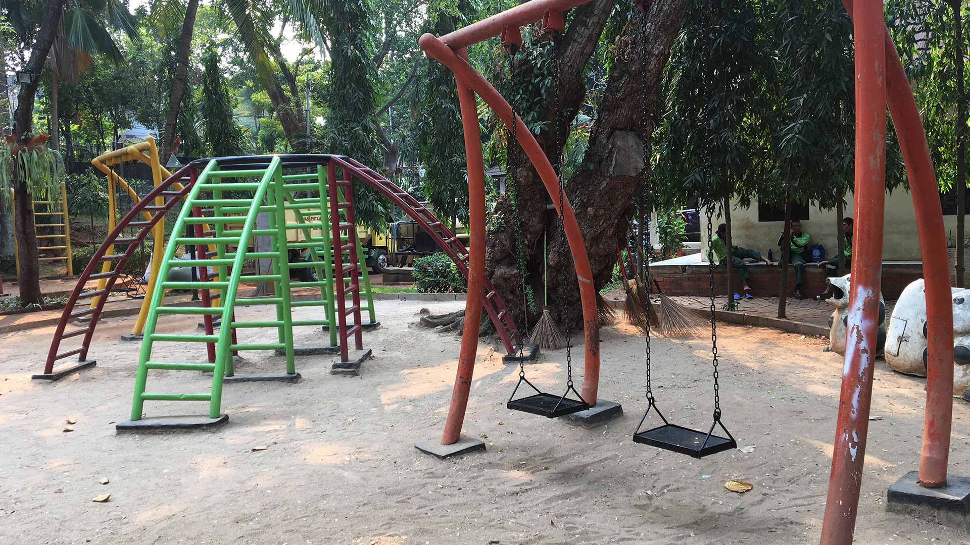 Foto 10 Taman  Asik untuk Nongkrong di Jakarta Selatan Tagar