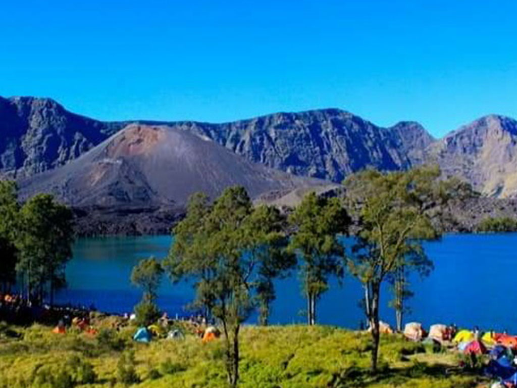 Pendakian Gunung Rinjani Ditutup Mulai Januari 2020 | Tagar