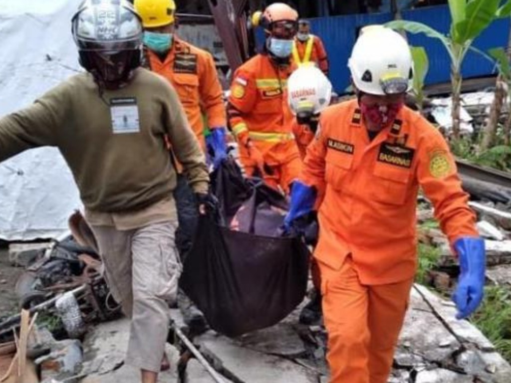 90 Orang Korban Meninggal Dalam Gempa Sulbar Berhasil Dievakuasi Tagar