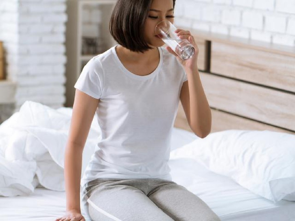 Manfaat Minum Air Putih Setelah Bangun Tidur Tagar 8756