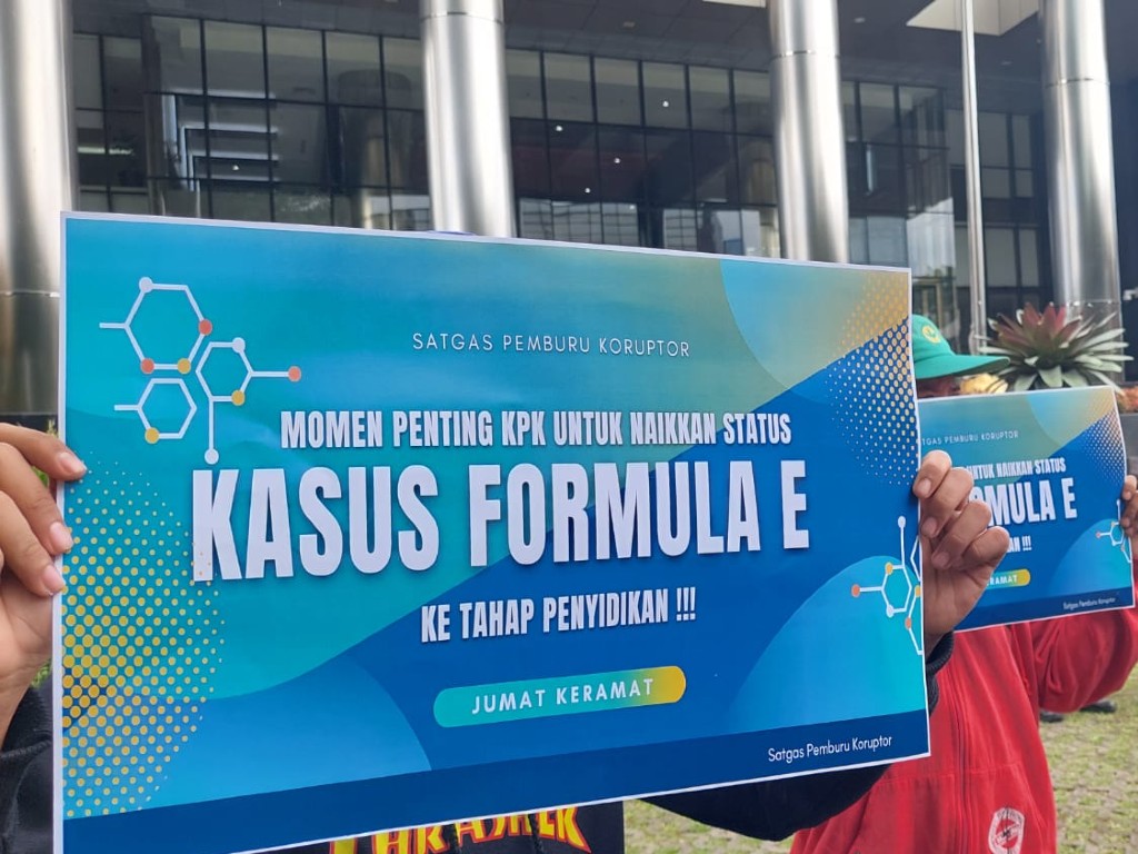 Demonstran Duga Ada Badut Politik Berupaya Hambat Prose Hukum Formula E