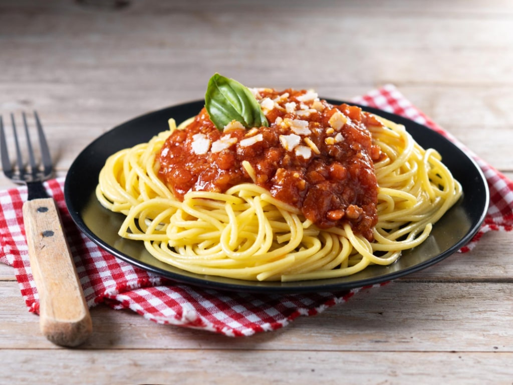 Resep Spaghetti Lezat dan Praktis, Serta Sejarah Makanan Ini Tagar