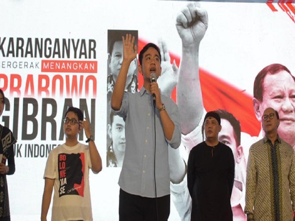 Gibran Ingatkan Relawan Tak Terprovokasi Isu di Media Sosial, Minta untuk Fokus Naikin Suara