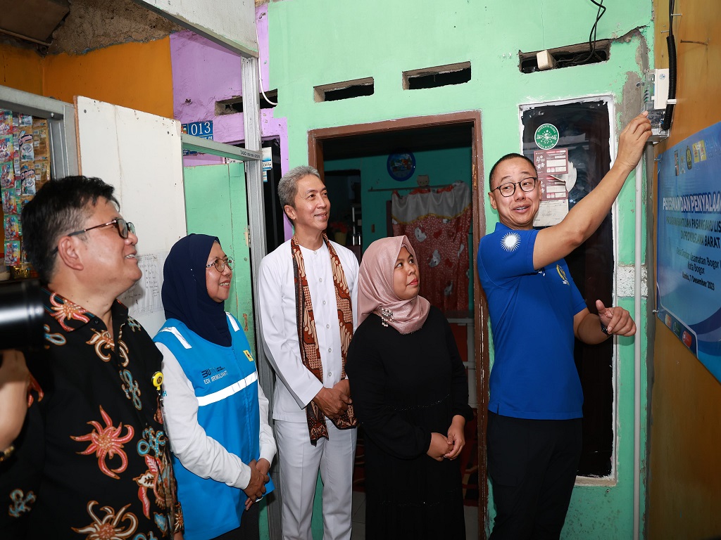 24 Ribu Rumah Tangga di Jabar Dapat Sambungan Listrik Gratis dari Pemerintah dan PLN