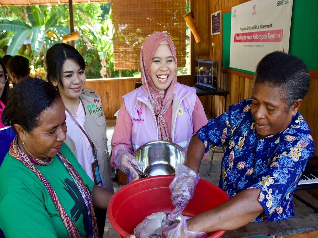 Peduli Kelompok Rentan, Srikandi PLN Dukung Pemberdayaan Melalui Volunteering Program, Dari Tata Boga Hingga Holtikultura