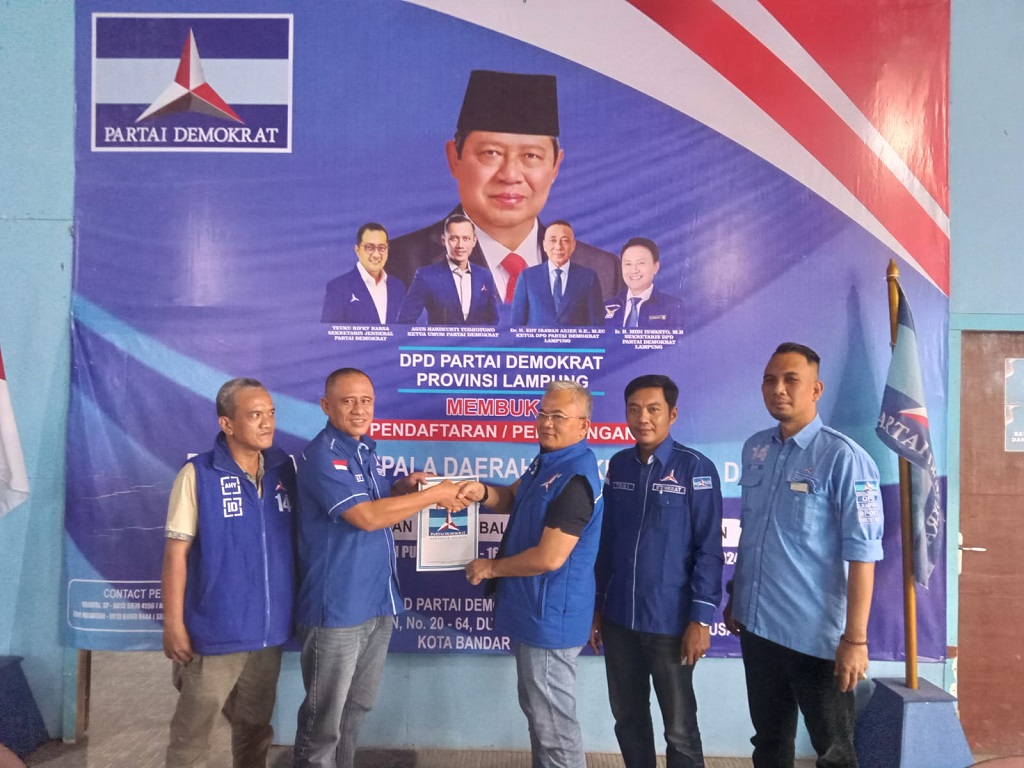 Yozi Rizal, Bendahara DPD Demokrat Lampung Daftar Bakal Calon Bupati Way Kanan