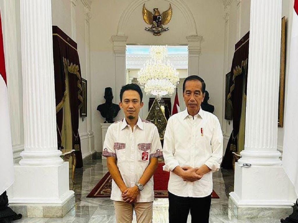 Ultah Ke-63, Presiden Jokowi dapat Ucapan Selamat Ulang Tahun dari Bara JP: Kami Akan Selalu Setia