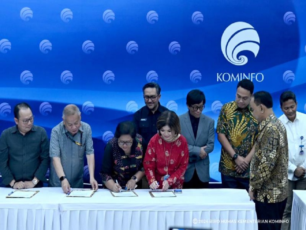 Kominfo, BI, OJK dan 11 Asosiasi Teken Pakta Integritas dan Deklarasi Lawan Judi Online