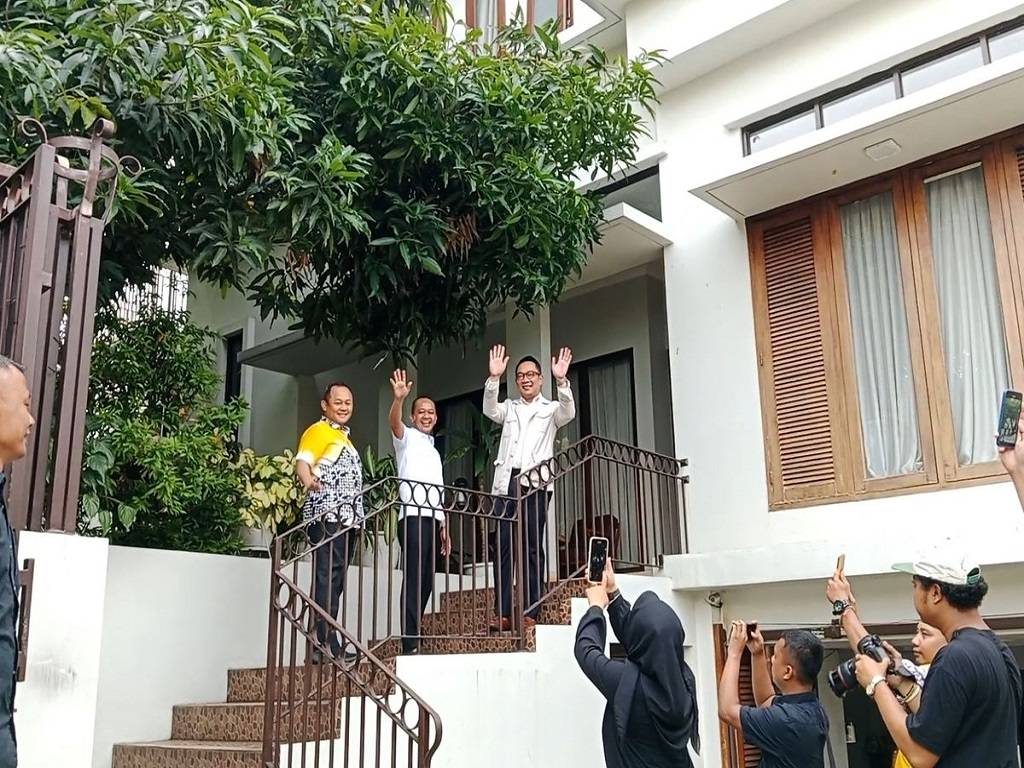 Alasan Ridwan Kamil Sowan ke Bahlil Dulu Sebelum Balik ke Bandung untuk Nyoblos