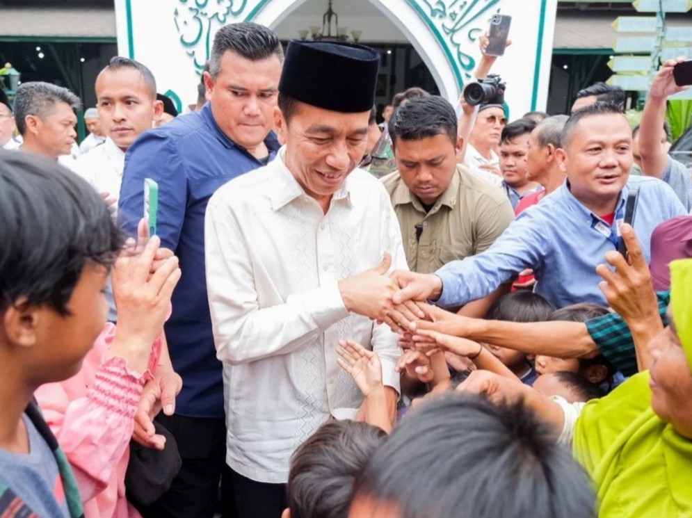 Jokowi Turun Gunung di Pilkada Jateng, Akui Punya Kedekatan dengan Cagub Luthfi