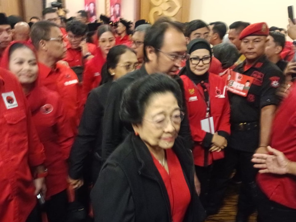 Megawati: Kemenangan Risma-Gus Hans dan Andika-Hendi untuk Kesejahteraan Rakyat