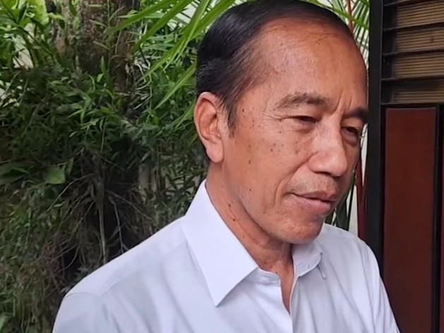 Pertemuan Jokowi dengan Effendi Simbolon di Kota Solo