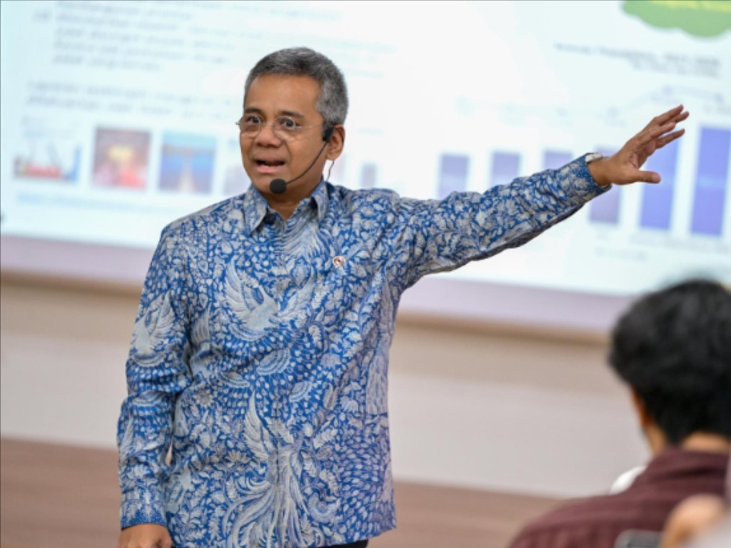 Menkeu Suahasil Nazara Sebut Danantara Independen dari APBN