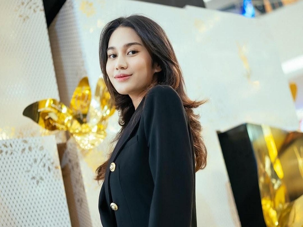 Azizah Salsha Perlihatkan Bukti cintanya Saat Pratama Arhan Pindah Klub Bola dari Korea ke Thailand