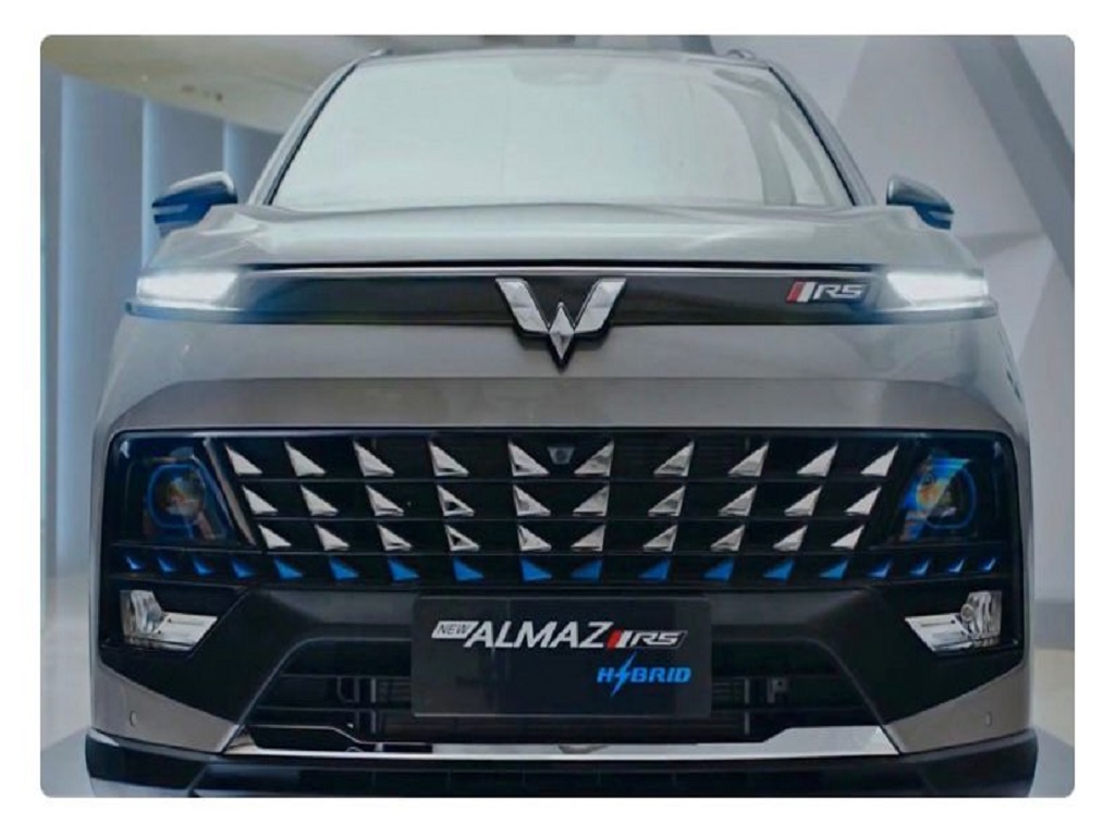 4 Alasan Kenapa Almaz Wajib Masuk Daftar Mobil Impianmu