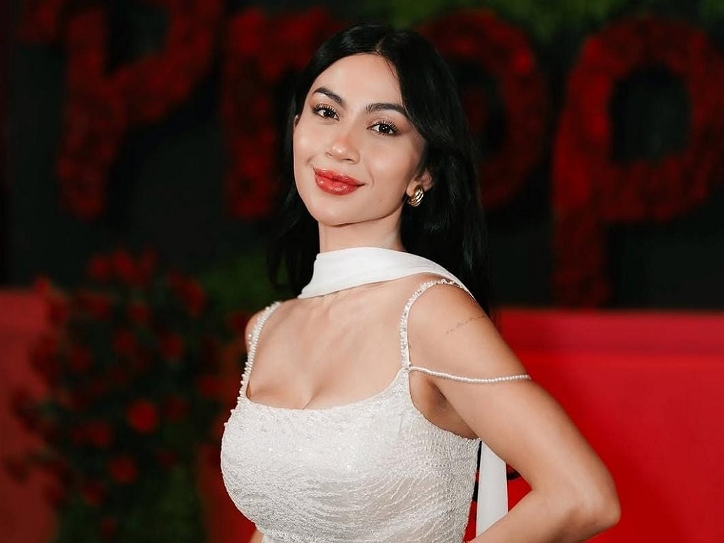 Begini Kata Ariel Tatum Soal Materi Promosi Drama A Business Proposal