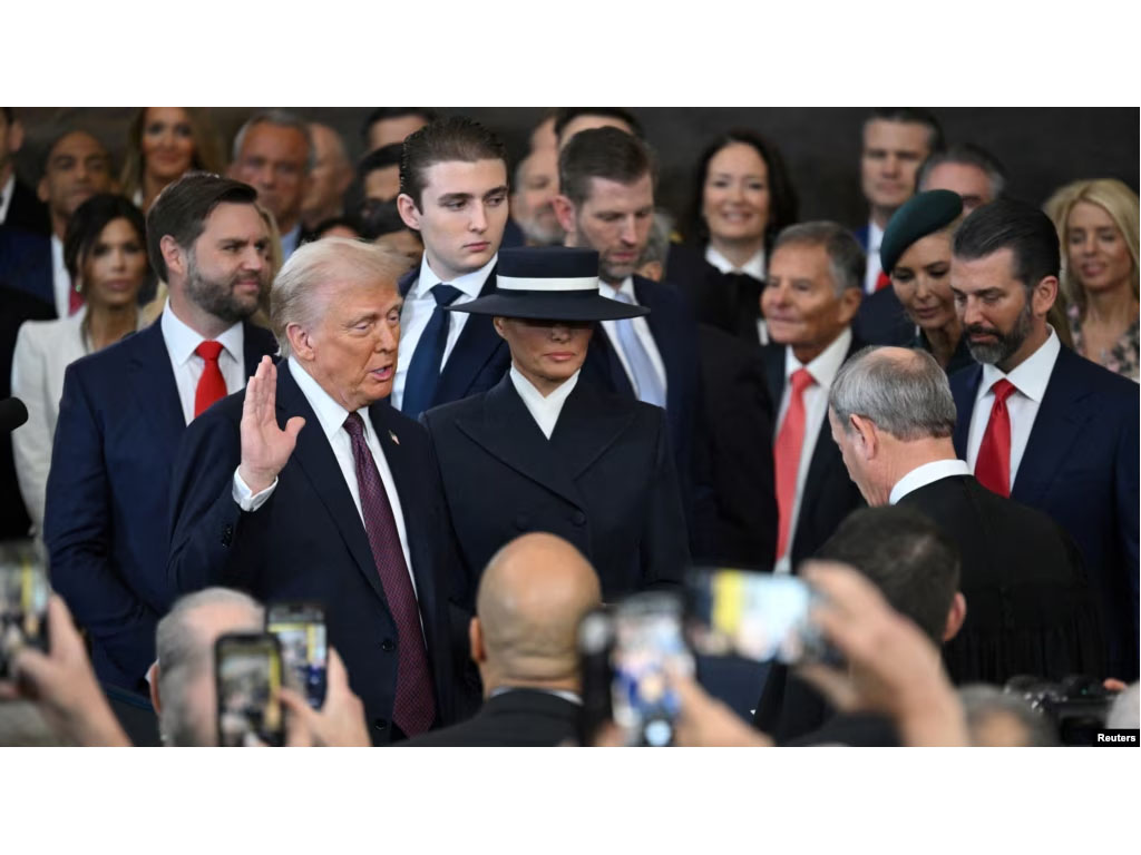 Donald Trump Dilantik Jadi Presiden Ke-47 Amerika Serikat