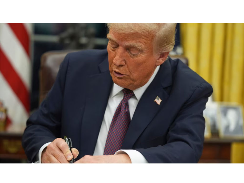 Presiden Trump Dorong Akhiri Hak Kewarganegaraan Berdasarkan Tempat Kelahiran