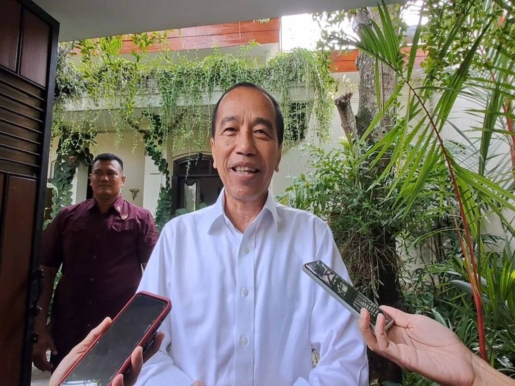 Respons Jokowi Soal Megawati Larang Kepala Daerah PDIP Ikut Retreat
