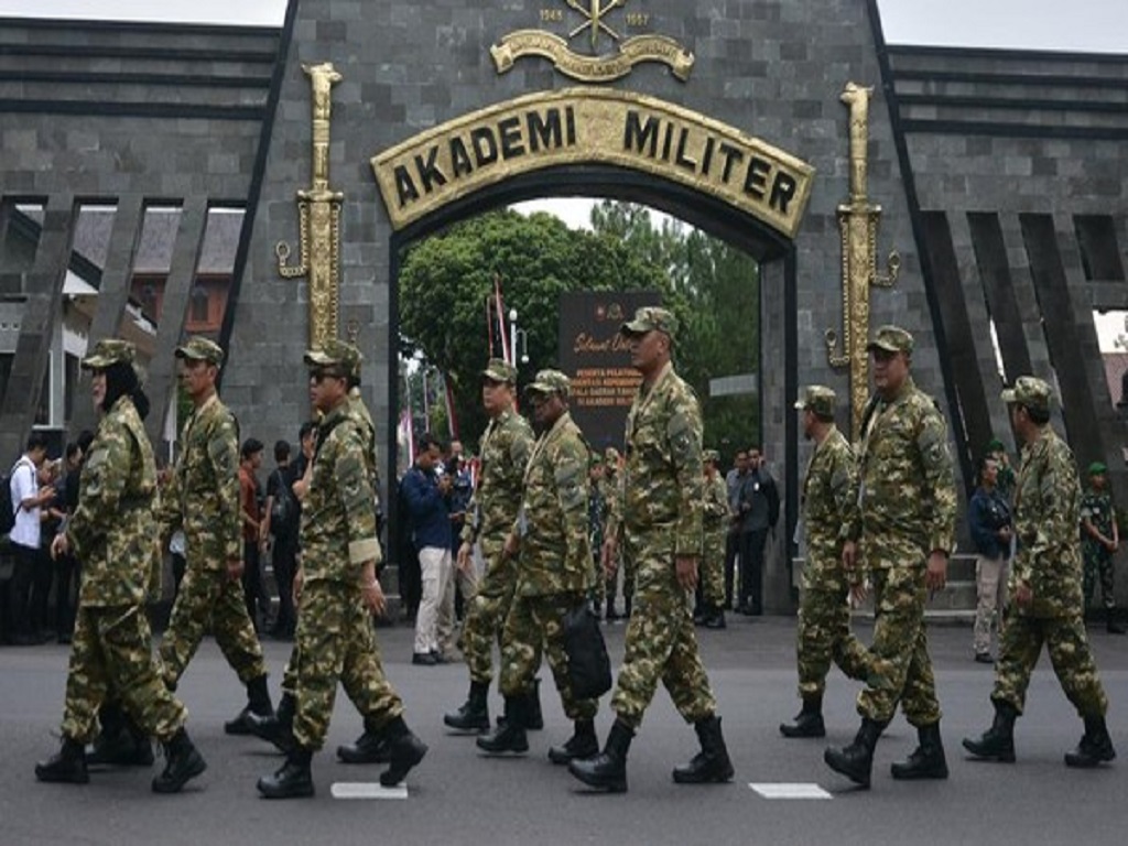Kepala Daerah PDIP Merapat ke Akmil, Anak Pramono hingga Bupati Sukoharjo
