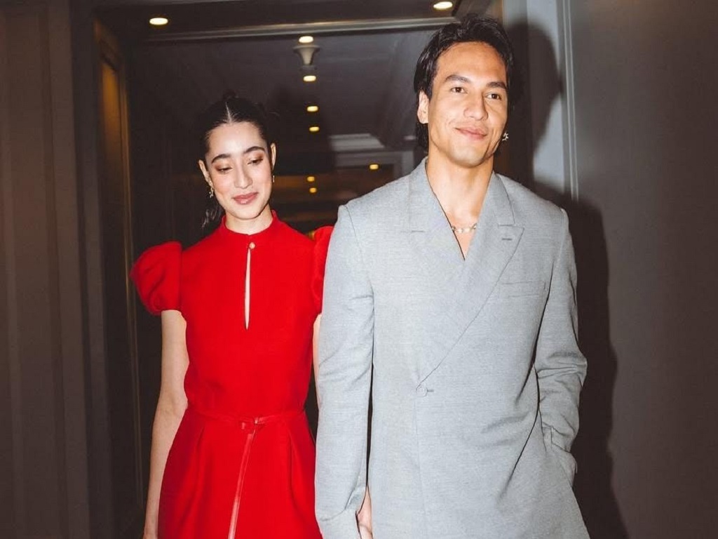 Sering Dibanding-bandingkan dengan Angga Yunanda, Jefri Nichol Justru Pamer Momen Mesra Bersama Ameera Khan
