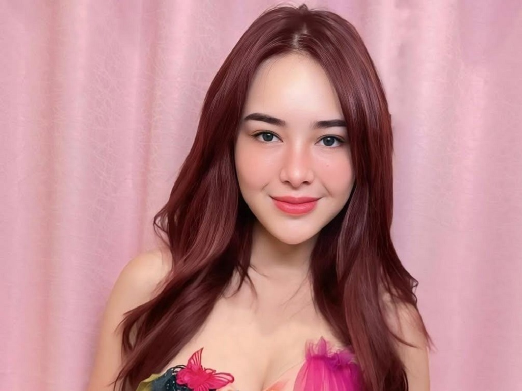 Amanda Manopo Buka Suara Soal Kabar Hadiah Cincin dari Arya Saloka