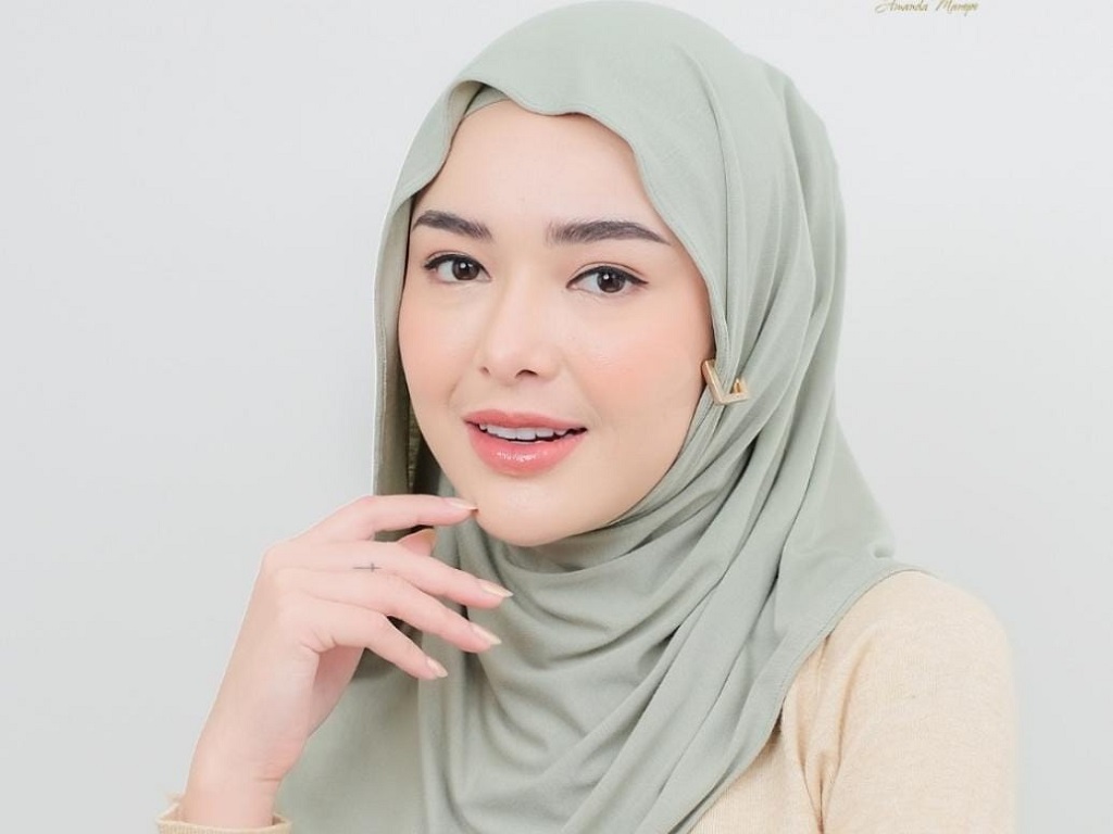 Amanda Manopo Geram Dicap Pelakor saat Tampil Cantik Berhijab di Bulan Puasa