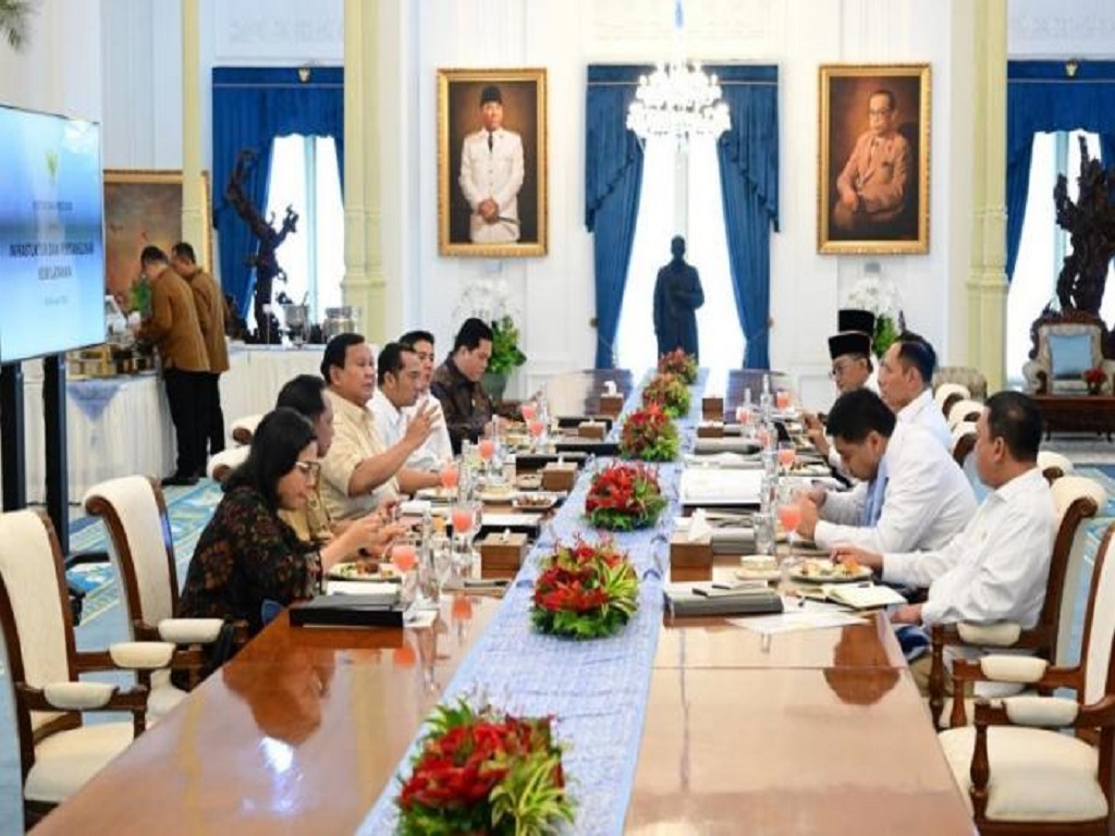 Presiden Prabowo Undang Menteri Kabinet Merah Putih Bukber di Istana