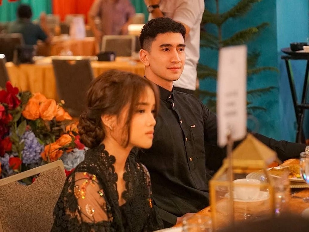 Sikap Aisar Khaled dan Verrell Bramasta \'Calon Pacar\' Fuji An Beda Jauh saat Hadapi Hujatan