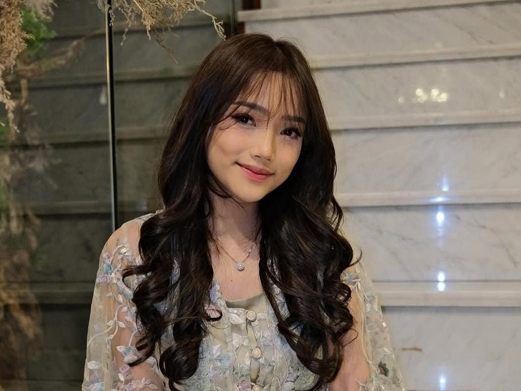 Fujianti Utami Unggah Ucapan Tak Biasa nan Spesial di Momen Lebaran 2025