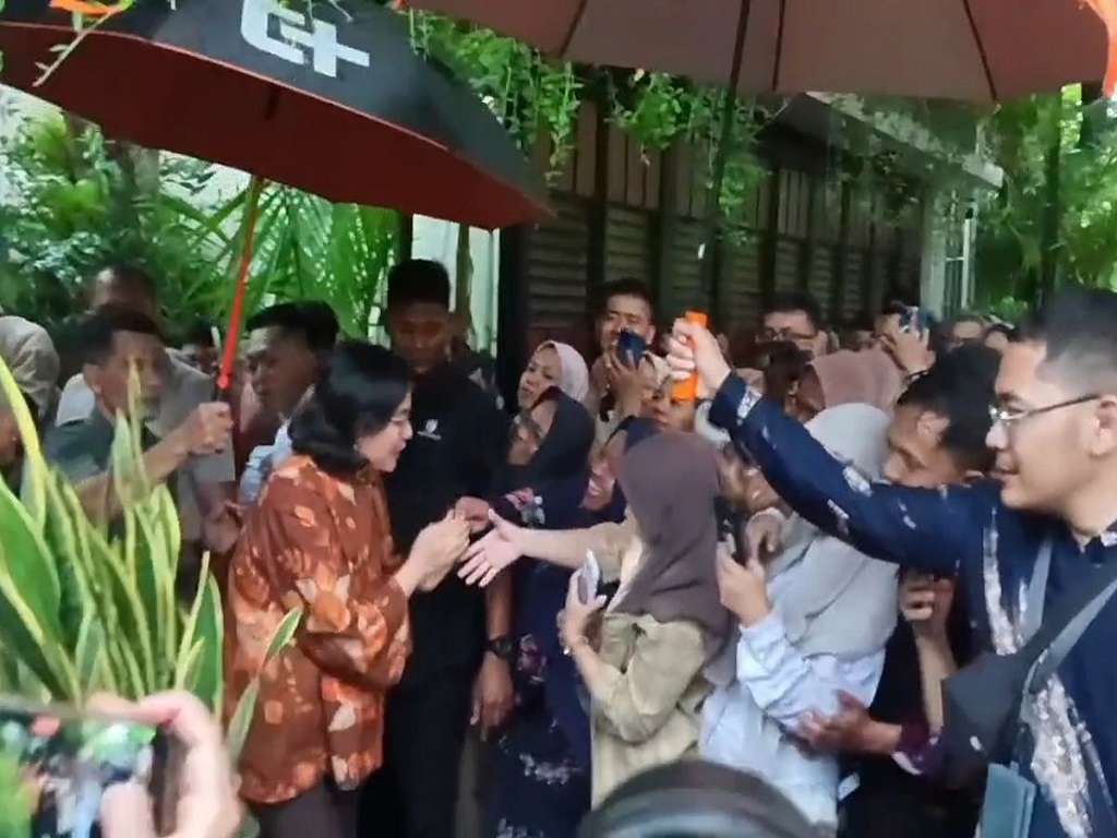 Menteri Keuangan Sri Mulyani dan Basuki Hadimuljono Temui Jokowi, Bahas Apa?