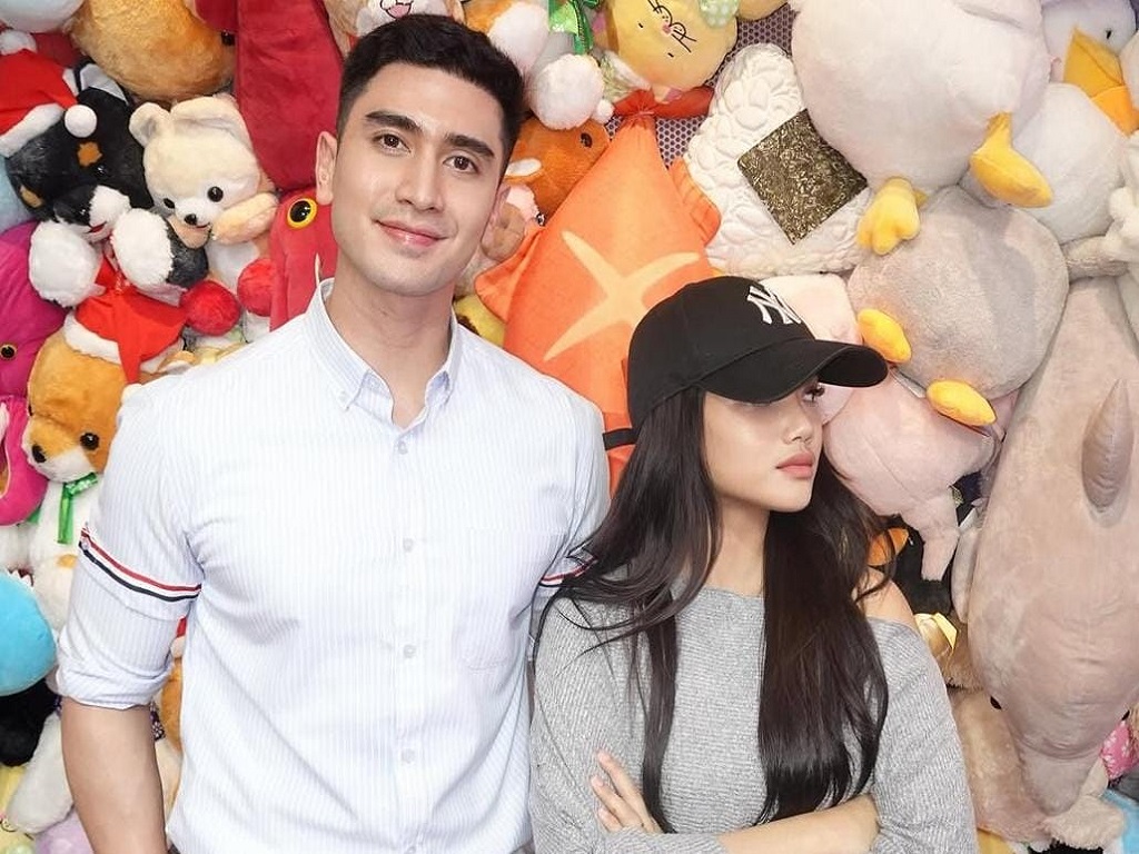 Verrell Bramasta Salting Saat Fuji An Bombardir Foto Kencan Mandi Bola dan Main Boneka