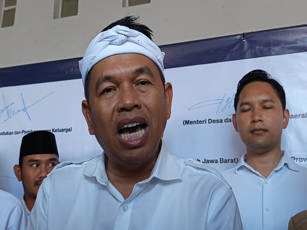 Gubernur Jabar Dedi Mulyadi Jawab soal Isu Debat dengan Remaja soal Perpisahan-Wisuda Settingan