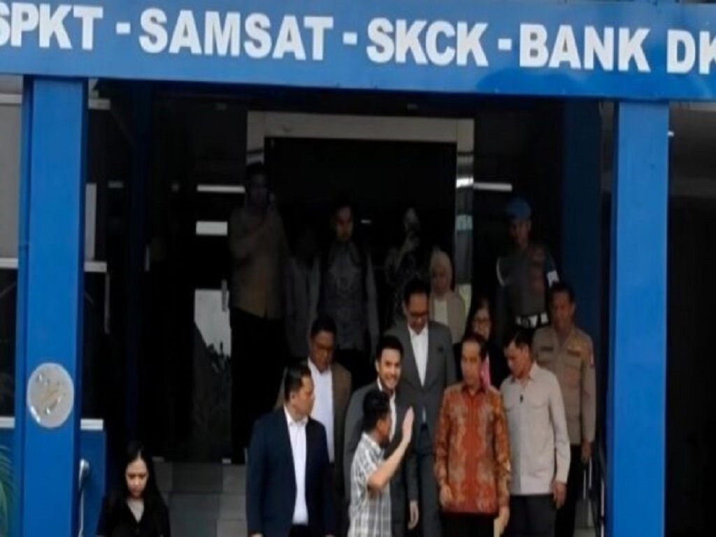 Datangi Polda Metro Jaya, Joko Widodo Laporkan Tudingan Ijazah Palsu