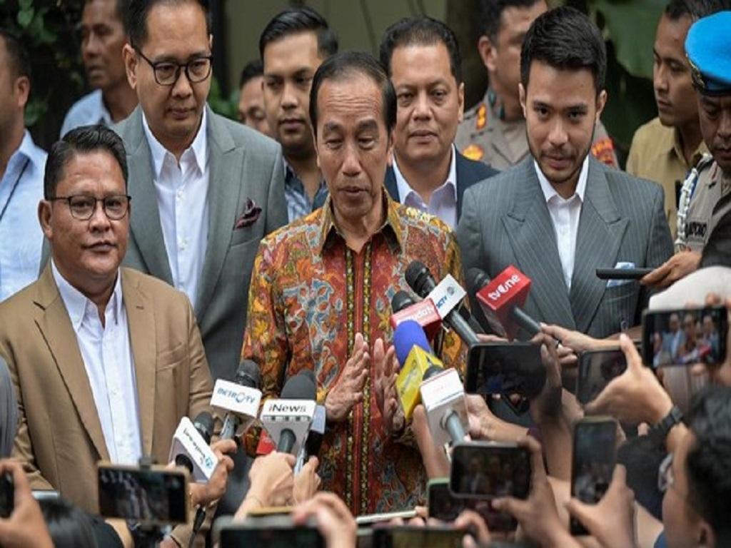 Soal Tudingan Ijazah Palsu, Jokowi Izinkan Penyidik Uji Digital Forensik Untuk Buktikan Keaslian Ijazahnya