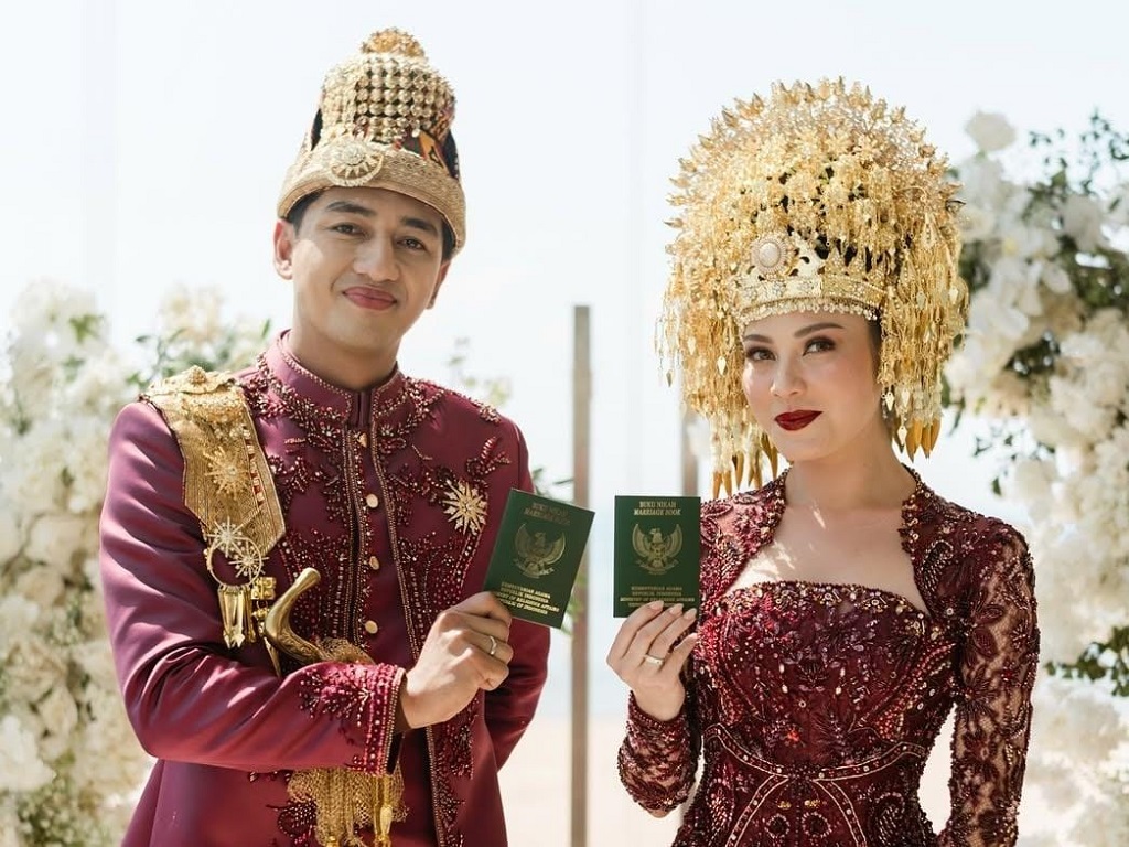 Harris Vriza dan Haviza Devi Anjani Resmi Menikah di Bali