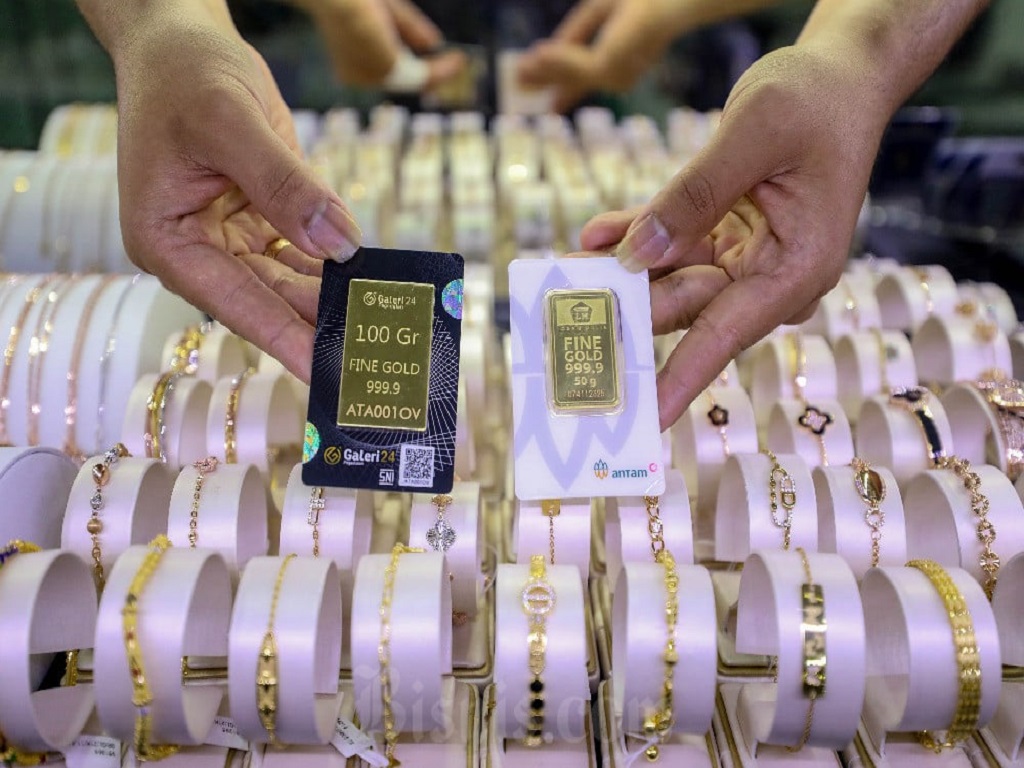 Harga Emas Antam pada Rabu, 7 Mei 2025 Melonjak Jadi Rp1,956 Juta Per Gram