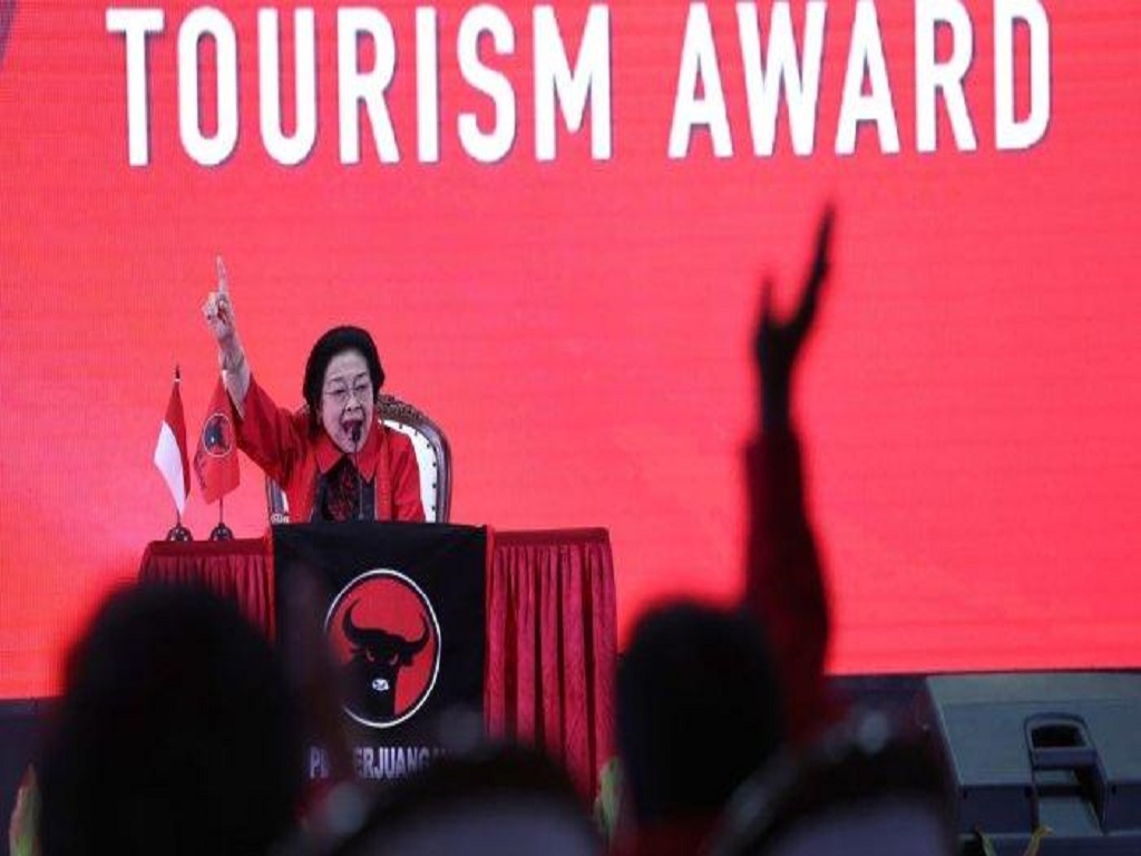 Megawati Tekankan Setiap Kader Harus Patuh Ikuti Perintahnya Selaku Pimpin Tertinggi PDIP
