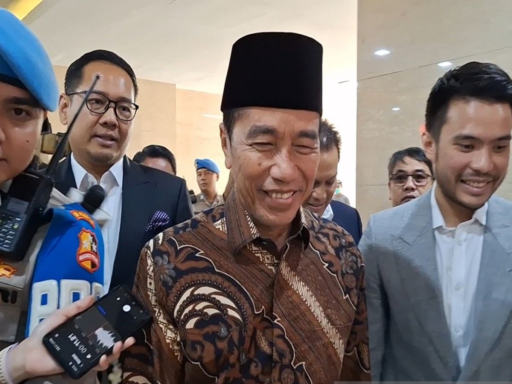 Datangi Bareskrim, Jokowi Akan Beri Klarifikasi Terkait Laporan Ijazah Palsu