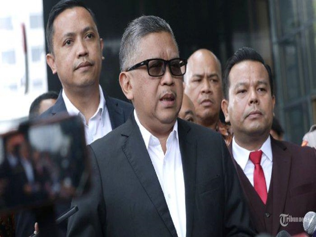 Hasto Kristiyanto Minta Harun Masiku Segera Ditangkap, Agar Terang dan Jelas