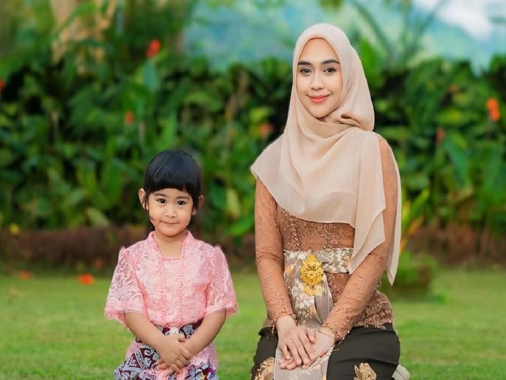 Begini Kata Ria Ricis Usai Putrinya Terapi Speech Delay