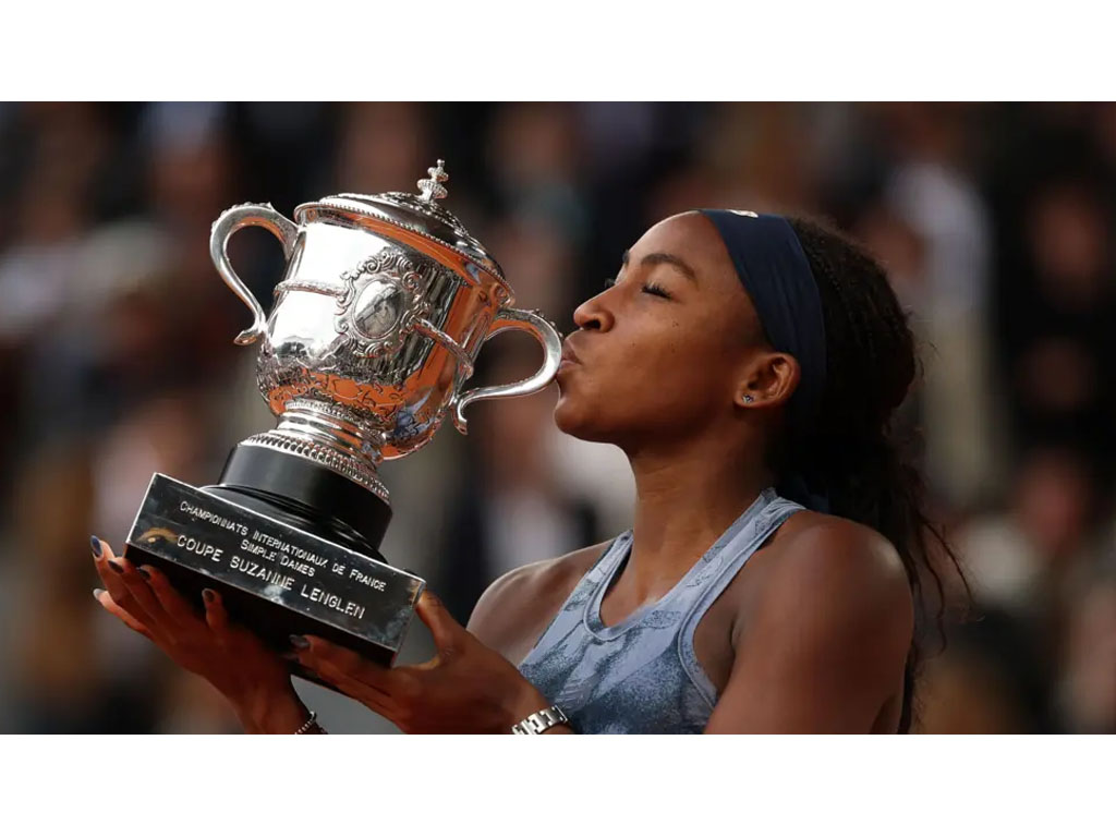 Coco Gauff Kalahkan Aryna Sabalenka untuk Raih Gelar Juara Tunggal Putri Grand Slam Tenis Prancis Terbuka