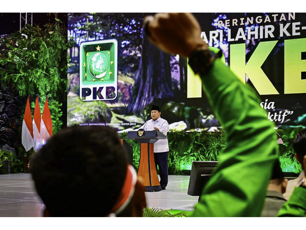 Presiden Prabowo Subianto Kecam “Serakahnomics” Serukan Perlindungan atas Cabang Produksi Strategis