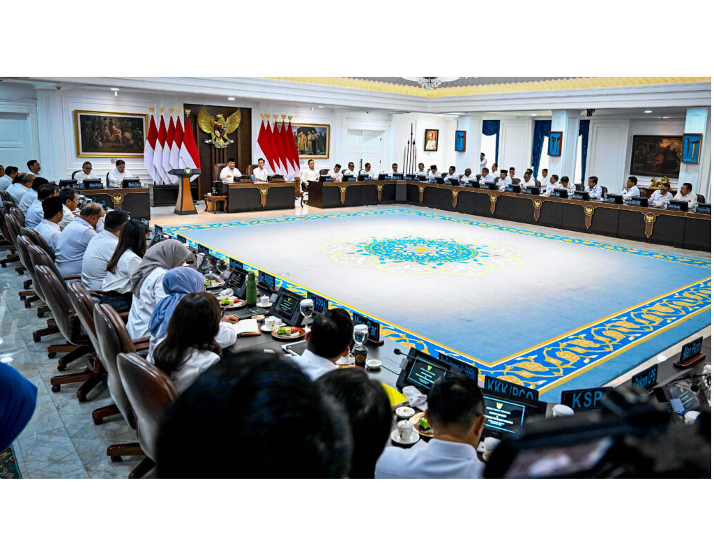 Presiden Prabowo Subianto Pimpin Sidang Kabinet Paripurna: Strategi Kita Benar, Kita Berada di Arah yang Benar