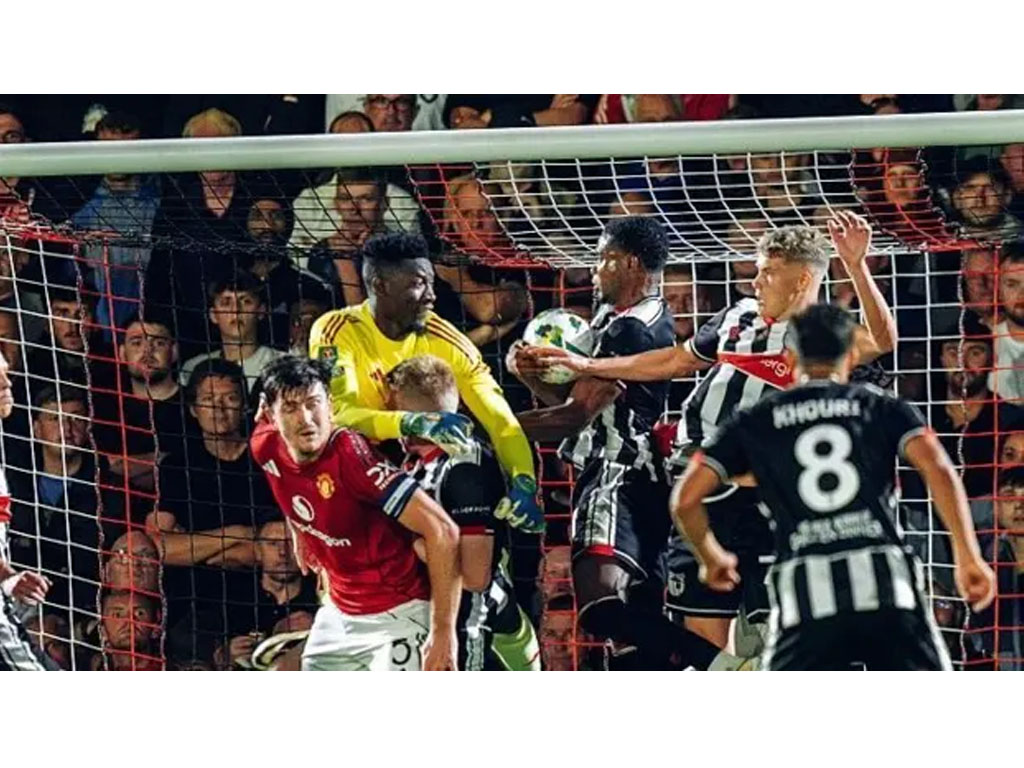 Manchester United Disingkirkan Tim League Two Grimsby Town di Carabao Cup