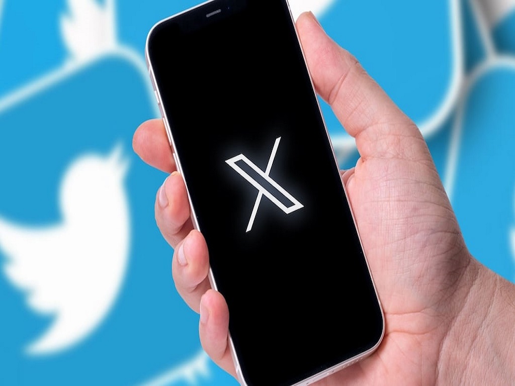 Komdigi Tegur X soal Denda Konten Pornografi yang Tidak Dibayar