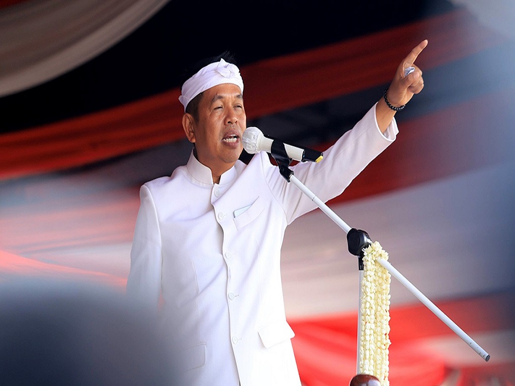 Dedi Mulyadi Sewa Pesawat Susi Air, Akan ke Sumbar Bawa Bantuan